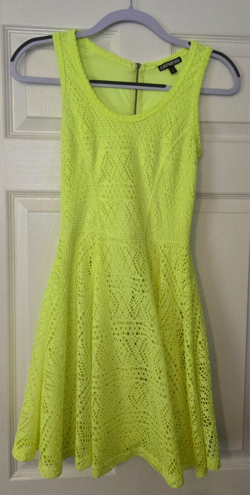 Neon Women’s Express Tennis Style Dress XS