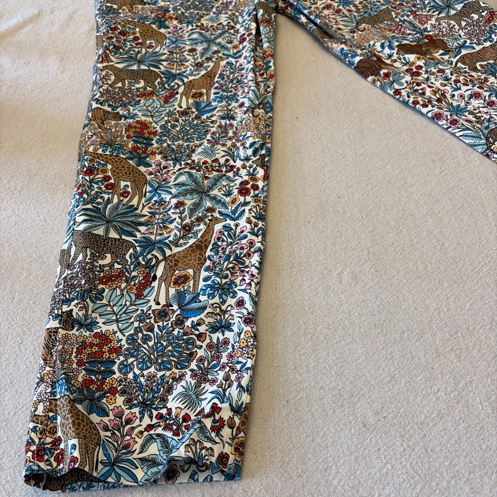 Talbots Relaxed Chino Pants Womens size 10 Safari Animal Floral Print Cotton