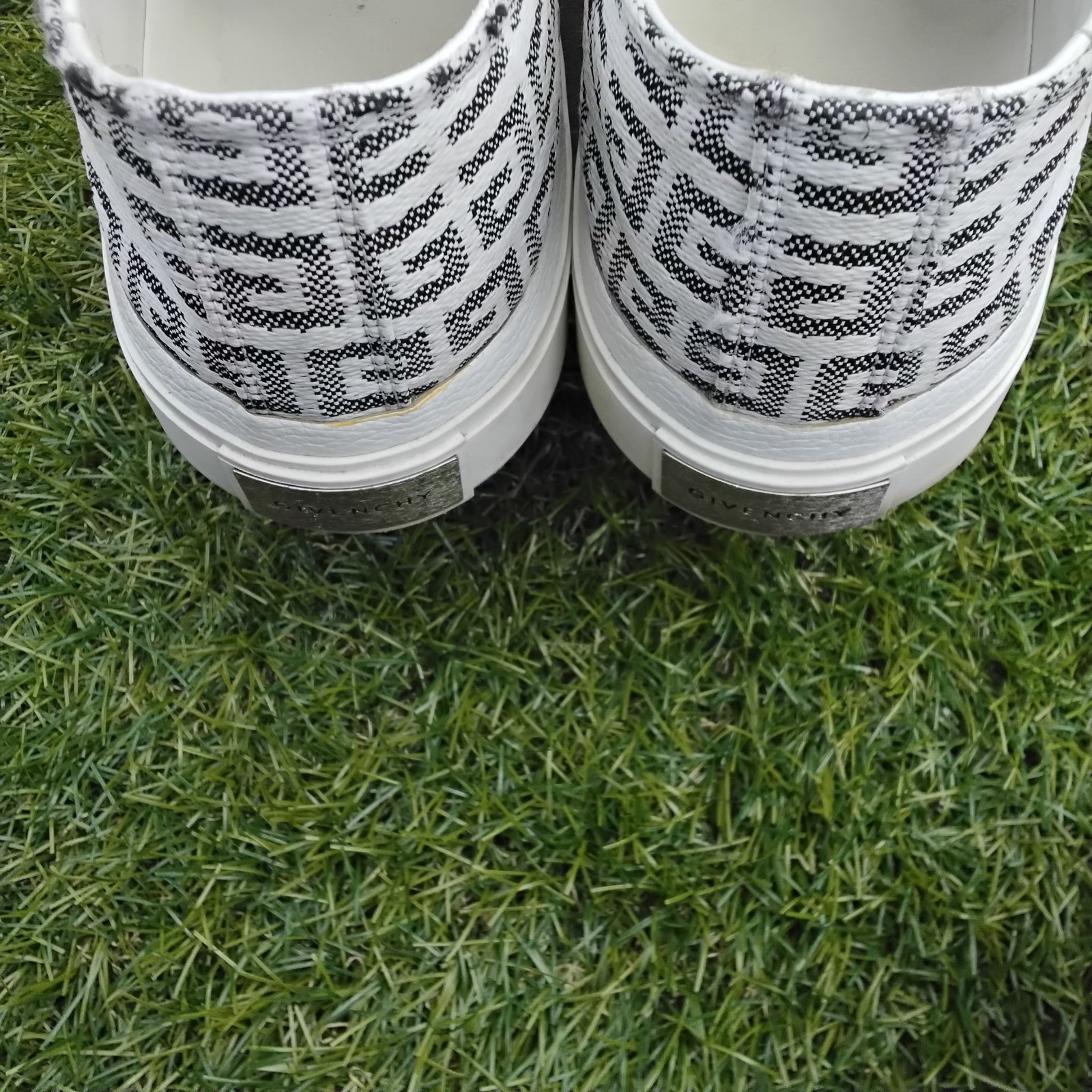 Givenchy 4G Jacquard City Low Sneaker Men’s Black/White