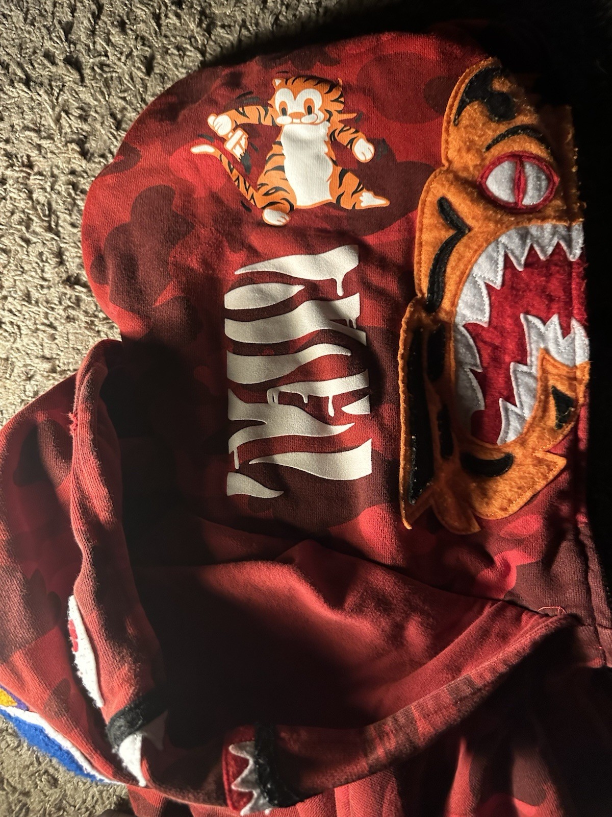 A Bathing Ape BAPE Red Camo Full Zip Hoodie Tigger Embroidered Logo M