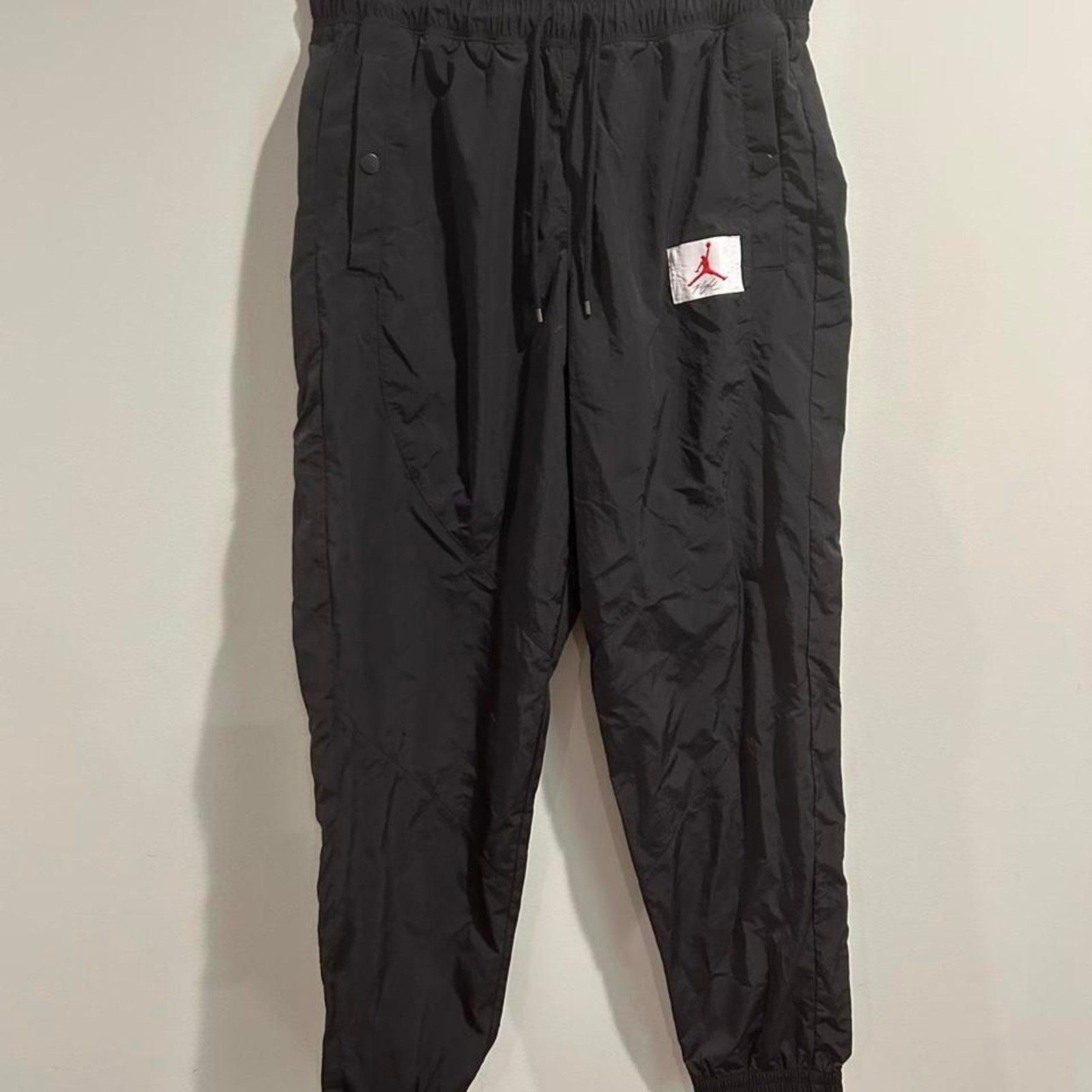 Nike Women’s Black and Grey Joggers-tracksuits