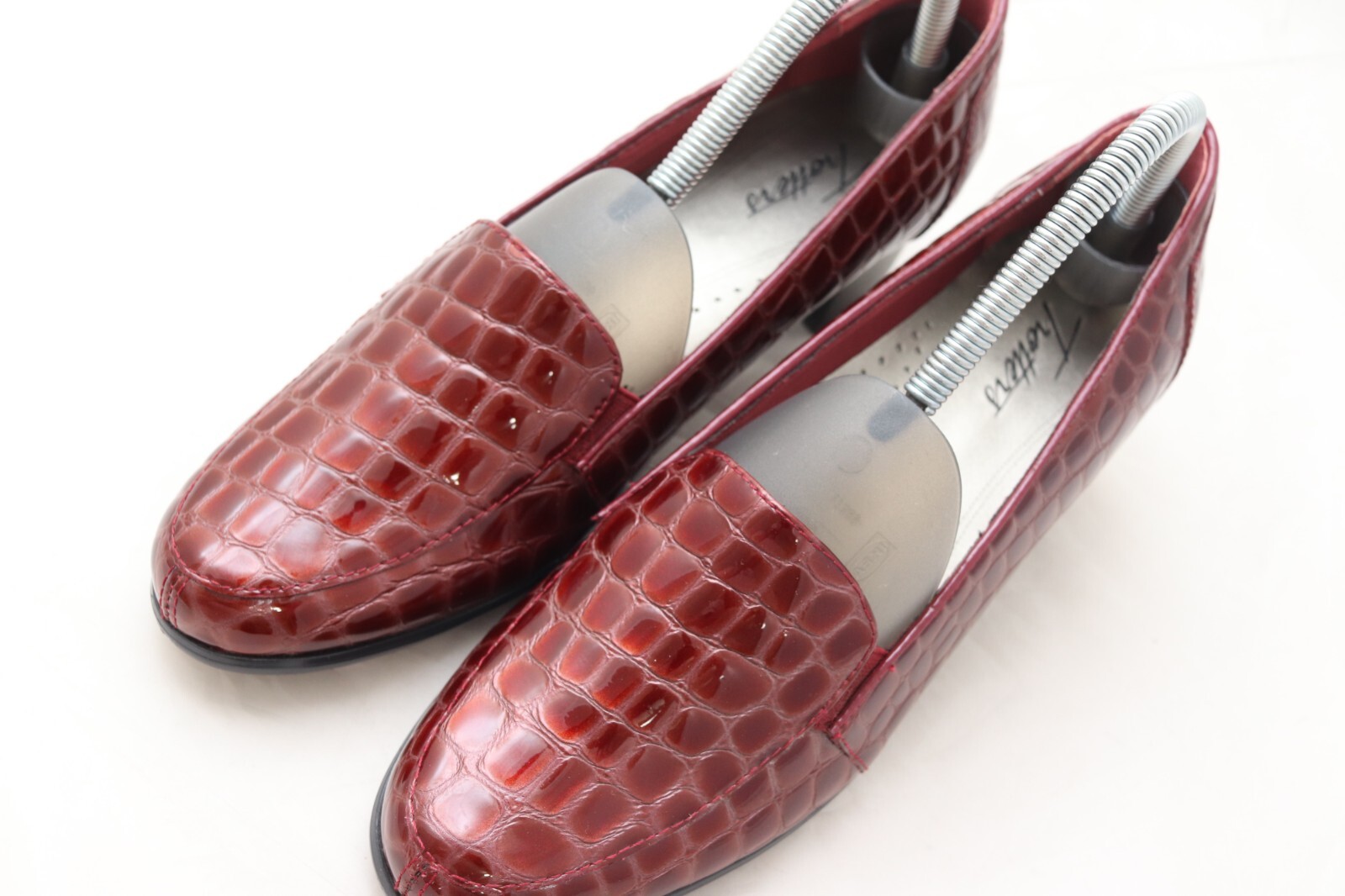 TROTTERS Women’s Size 9M Croc Print Patent Leather Slip On Pumps T1274