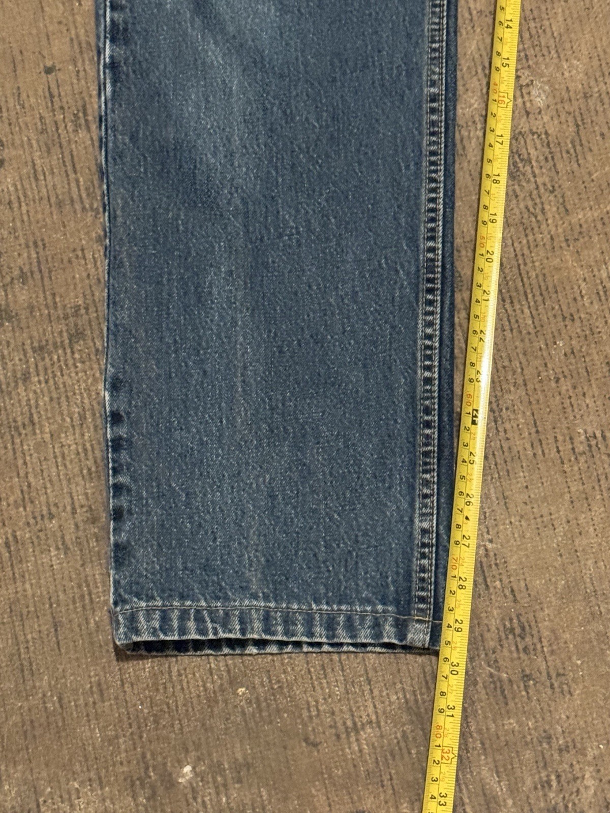 Vintage Levi’s 505 Regular Fit Men’s Jeans Made in USA W36 L32