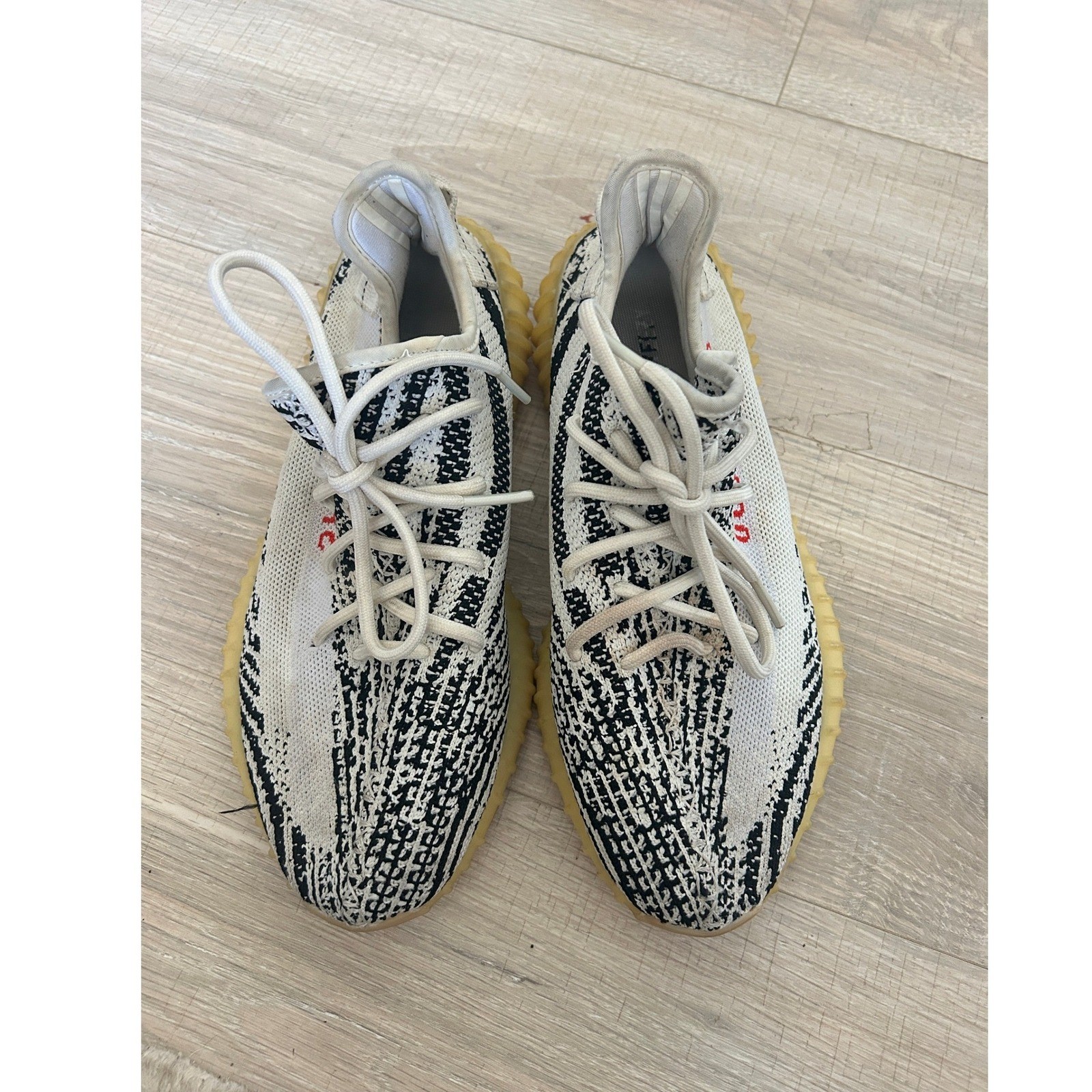 Adidas Yeezy Boost 350 V2 Zebra CP9654 Mens Sneakers Size US8.5