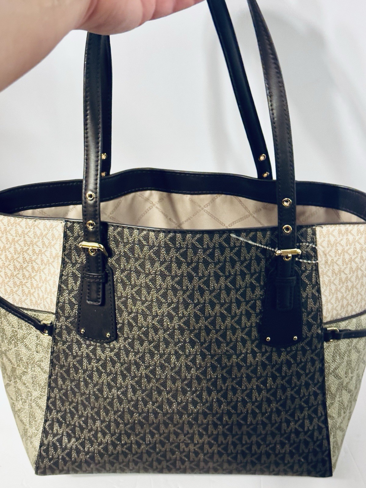 Michael Kors Charlotte Large Logo and Leather Top-Zip Tote Bag – Brown S