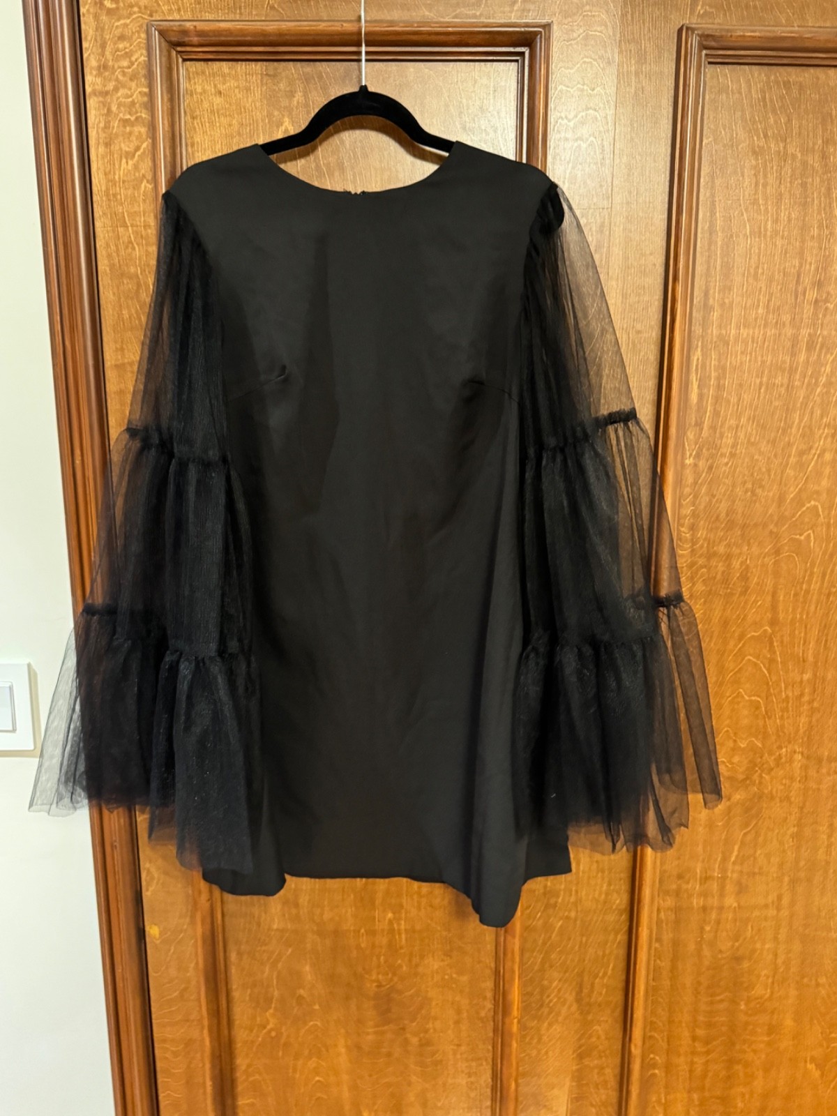 Mac Duggal black mini dress with tulle sleeves size 12