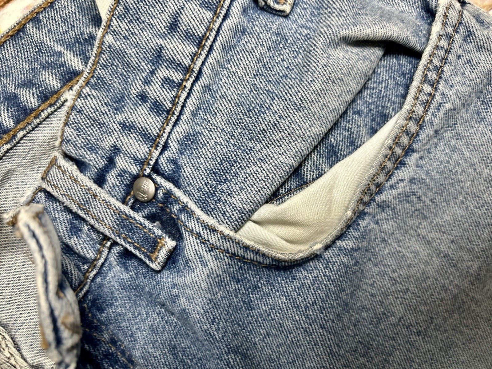 Vintage Levi’s SilverTab Jeans BAGGY 32×30 USA Paint Splatter Grunge Y2K