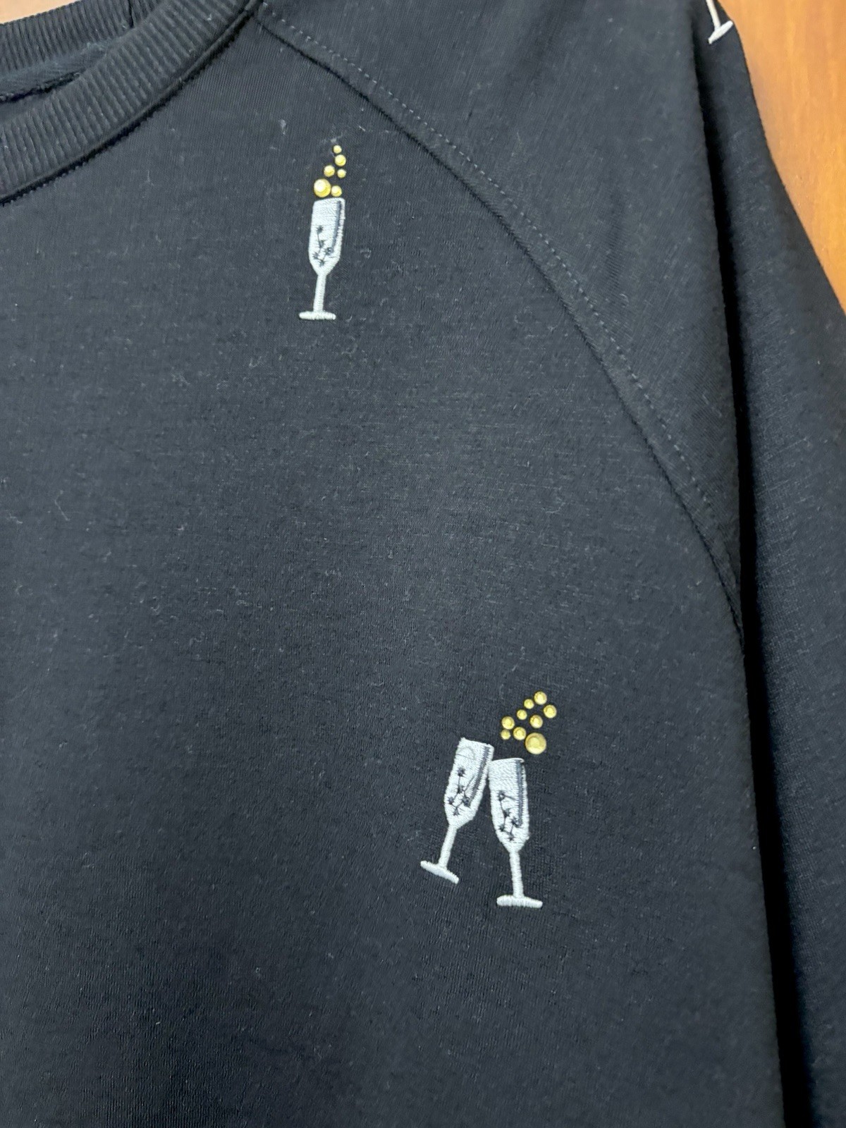 PHILOSOPHY BLING FESTIVE SWEATSHIRT 1X BLACK EMBROIDERED COCKTAILS CRUISE RESORT
