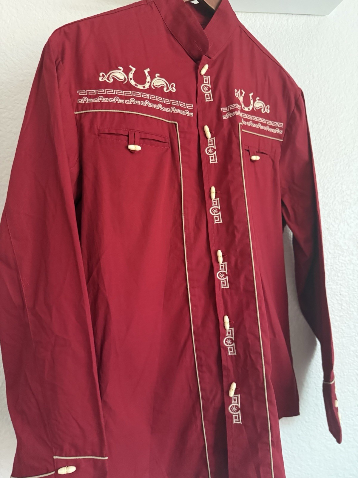 New Men’s Traditional Mexican Charro with Horseshoe Embroidery Size Small