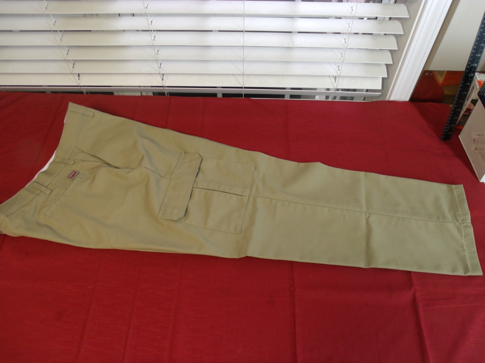 Red Kap PT88KH0 – Men’s Industrial Cargo Pants – Khaki color 38W X 32L