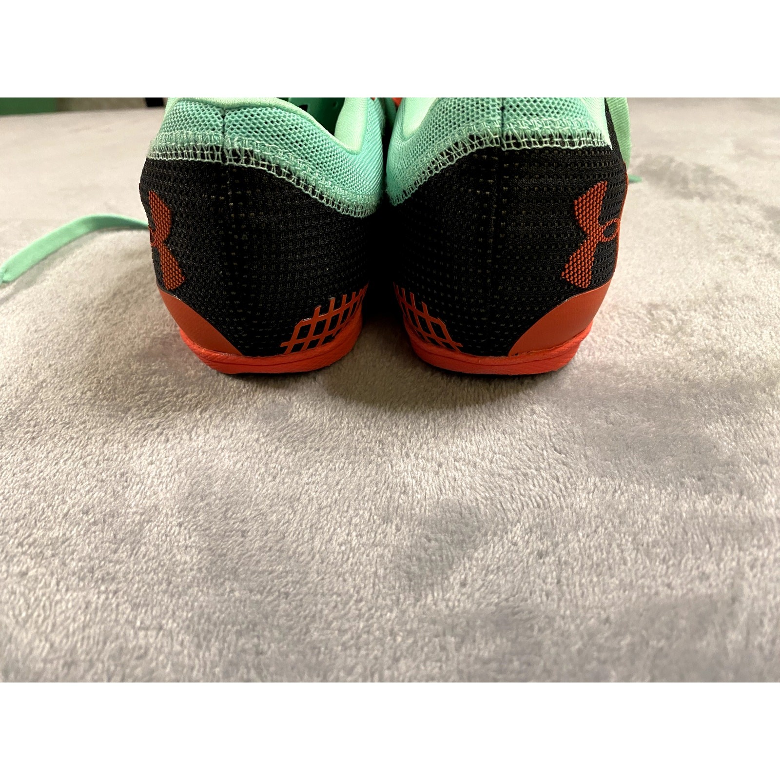 Under Armour XC Racing Track Spikes Unisex Size M9 / W10.5 Black Mint Neon Red