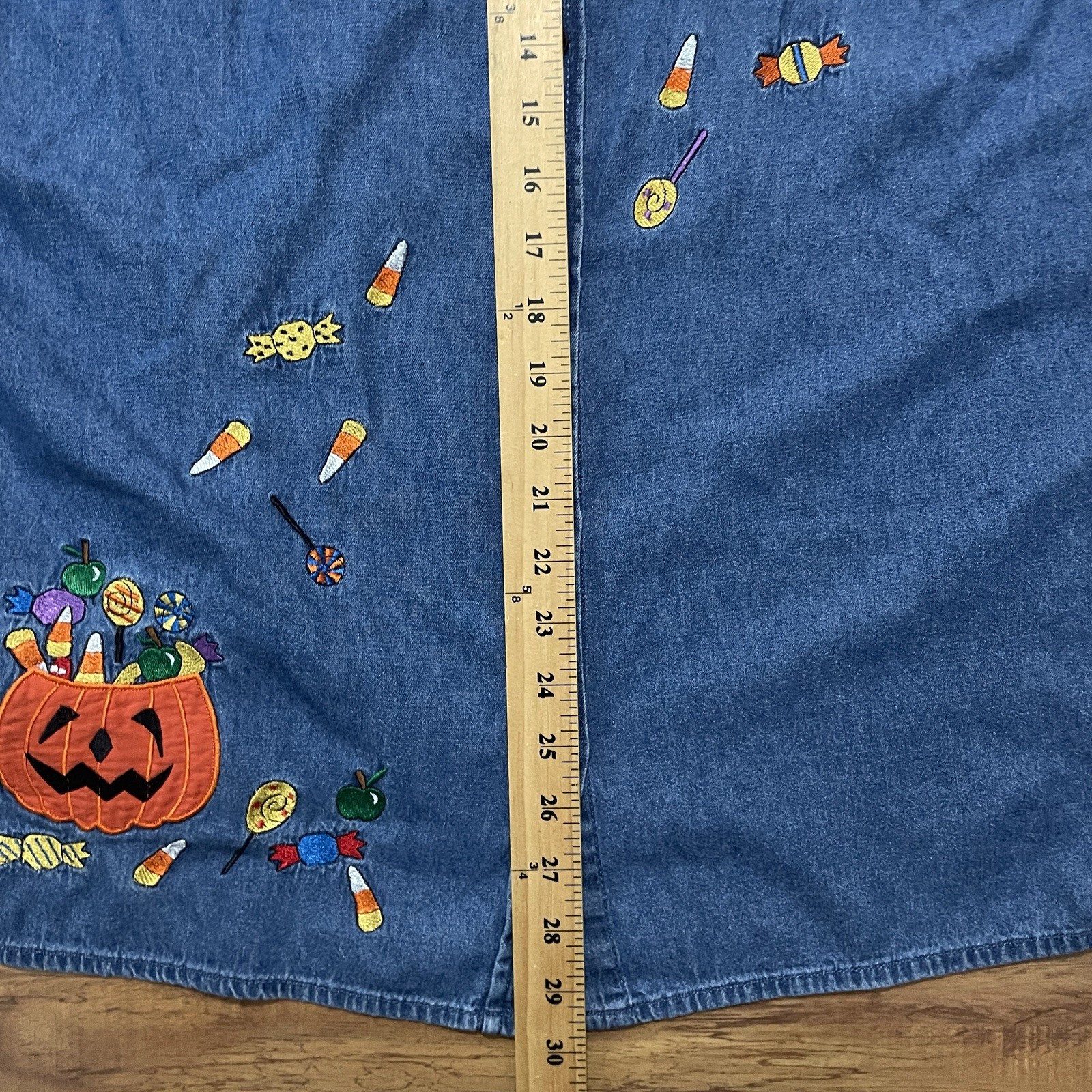 White Stag Plus Halloween Denim Shirt Womens 26W 28W Button Up Embroidered Fall