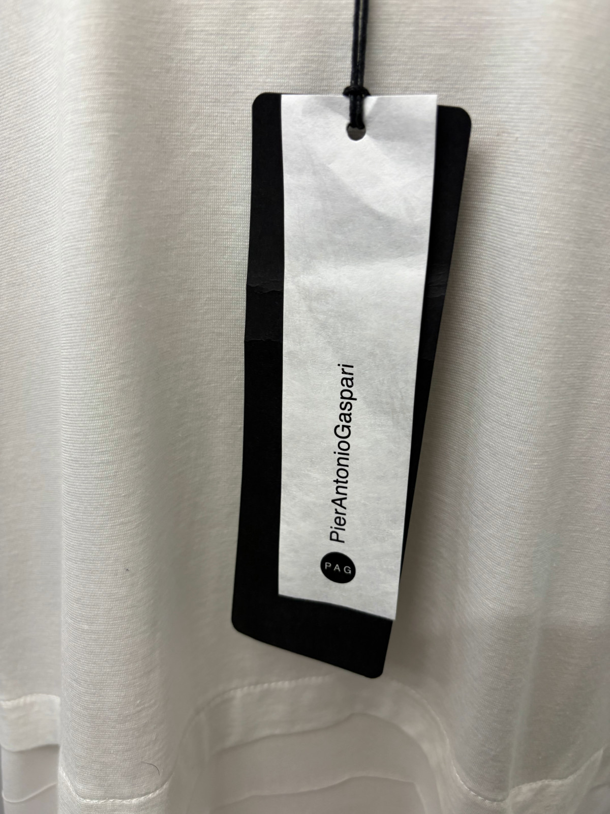 Pier Antonio Gaspari White asymmetrical with ¾ sleeves t-shirt IT42 US Size 6
