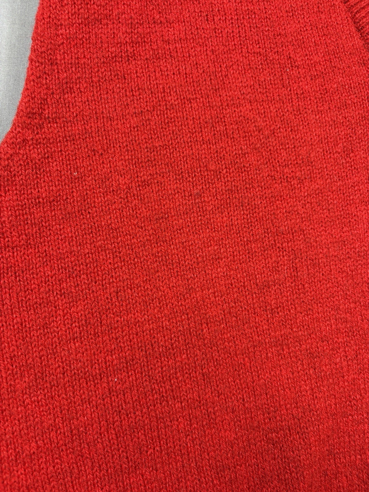 Vintage 80s 90s Jantzen Sweater Vest Mens Sz L Red V Neck Acrylic USA Made Golf