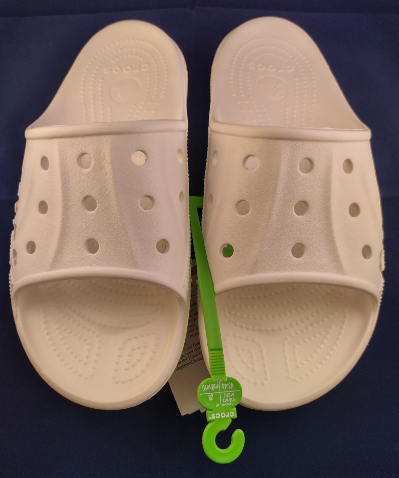 CROCS BAYA SLIDE WOMEN’S SIZE 12 SLIP ON SLIDE CASUAL SANDALS NWT