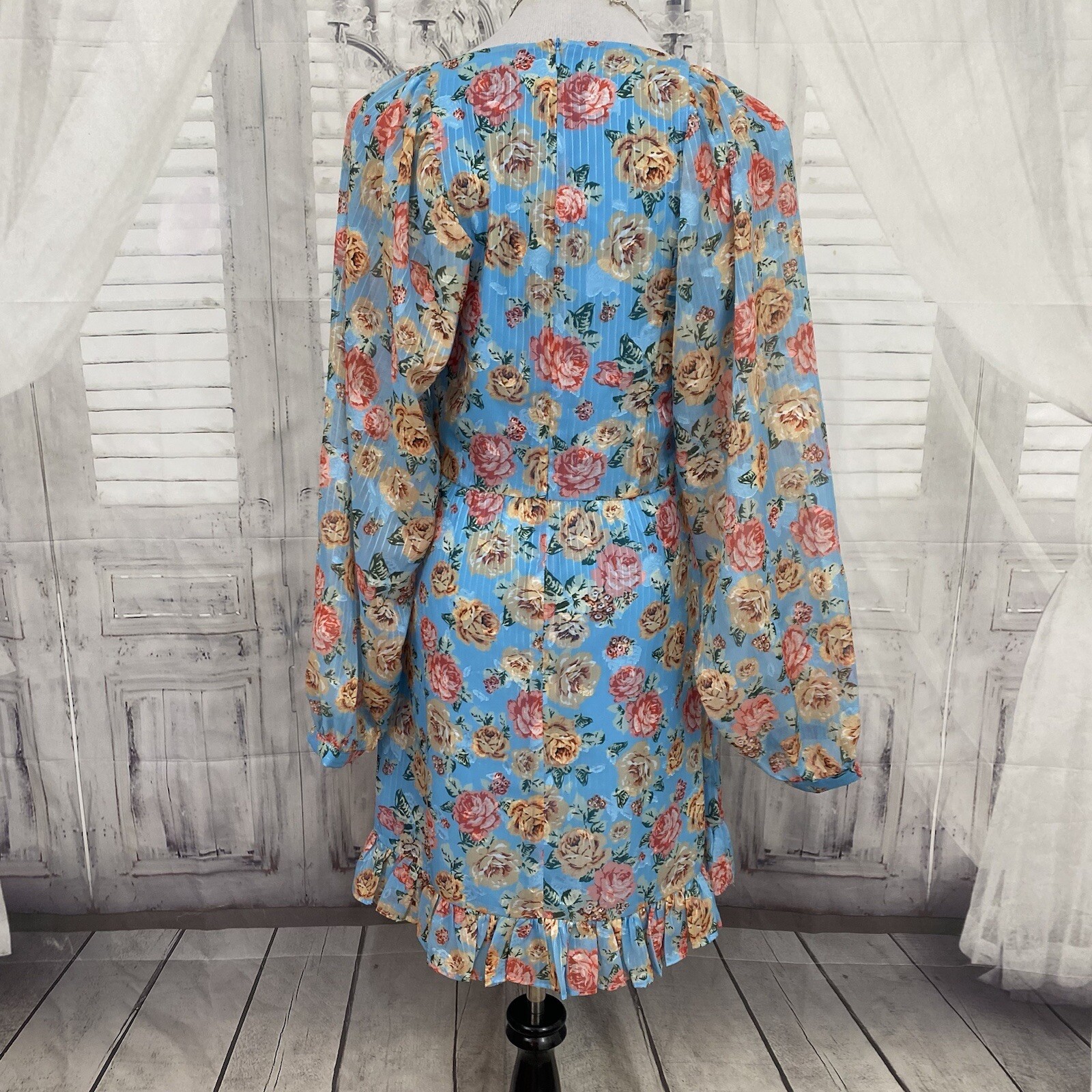 Adelyn Rae Medium Blue Floral Vero Poet Sleeve Ruffle Hem A-Line Square Neck B29