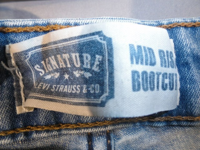 EUC SIGNATURE by LEVI STRAUSS & CO. COTTON BLEND DENIM BLUE JEANS PANTS 6 MED