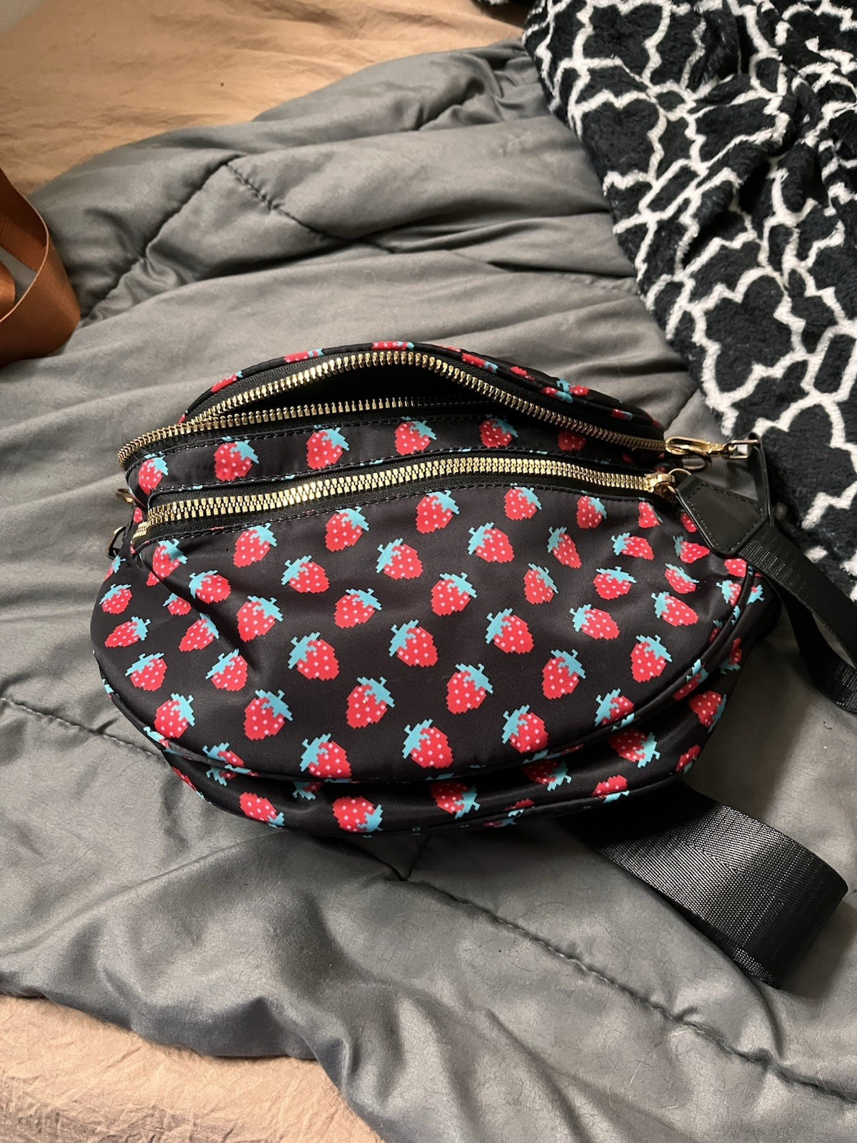 Women’s Black Strawberry Fruit Print Crossbody Bag Zip Pockets Gold Hardware
