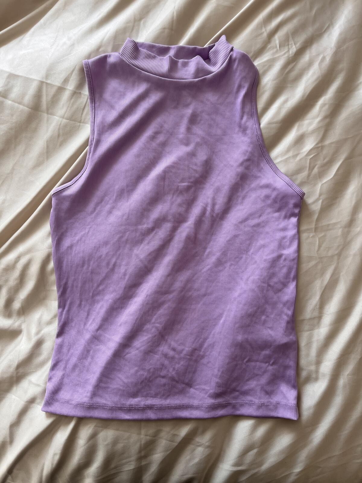 Primark Lilac Ribbed High Neck Sleeveless Top – Size UK 12-14