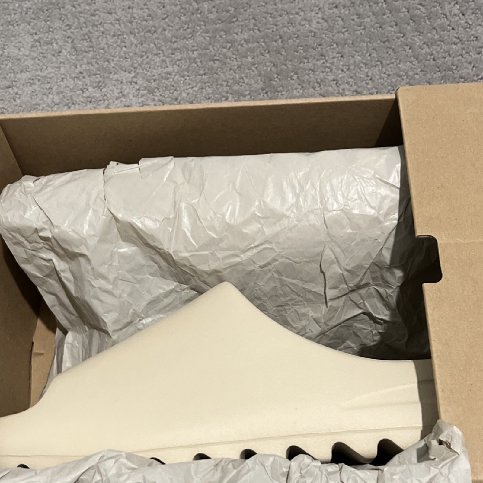 adidas Yeezy Slide Bone (Restock Pair) FZ5897 Size 14M