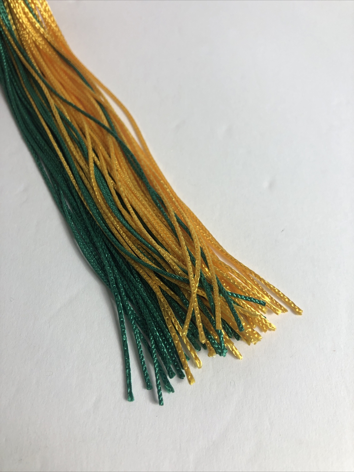 Green / Gold 2 Color Graduation Tassel With Gold Date Drop 2023 Oregon
