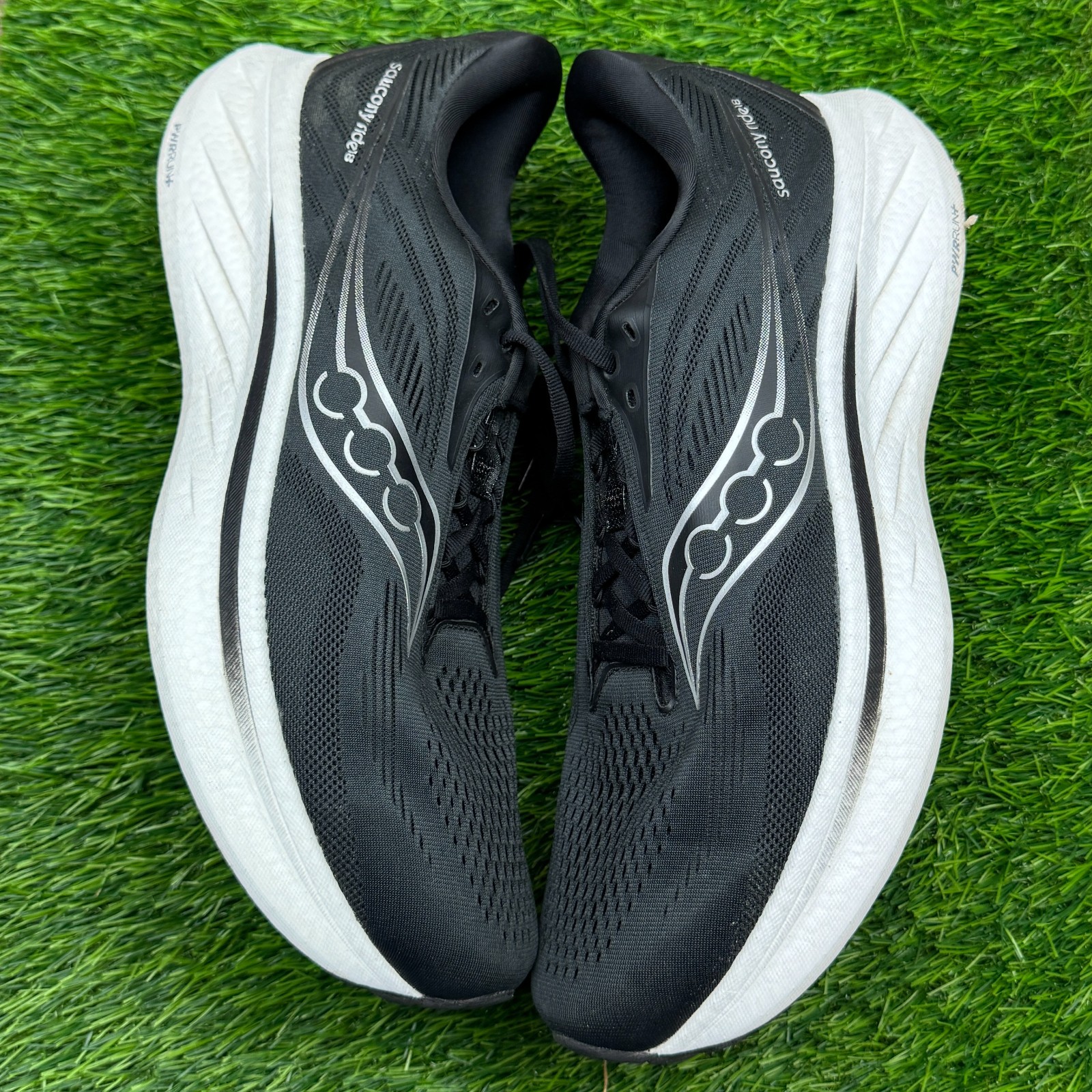 Saucony Ride 18 Mens Size 11.5 Medium D Black White Running Shoes Sneakers