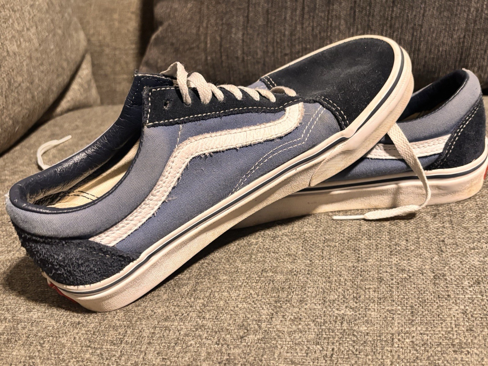 VANS Old Skool Low Top Lace-Up Sneaker Colorblock Blue/White