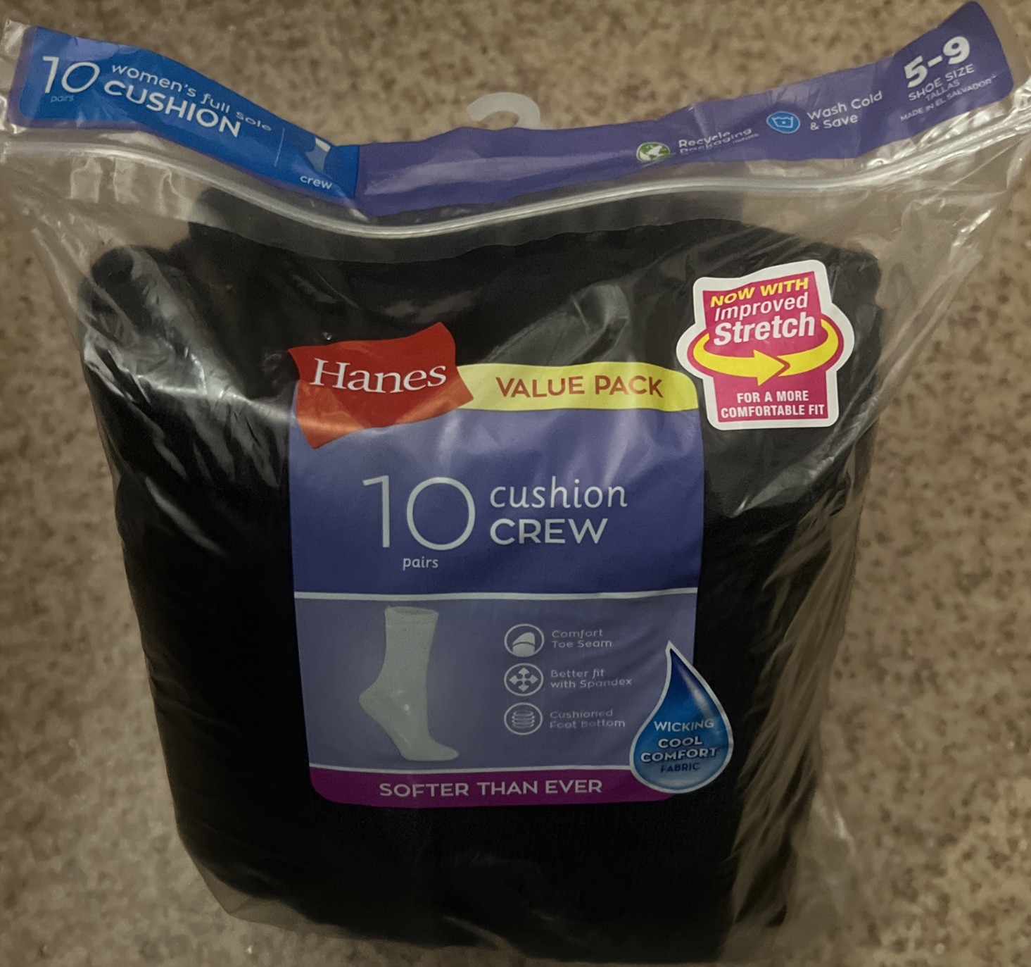 Hanes Cushioned Women’s Cool Comfort Crew Athletic Socks 10-Pack Black Size 5-9