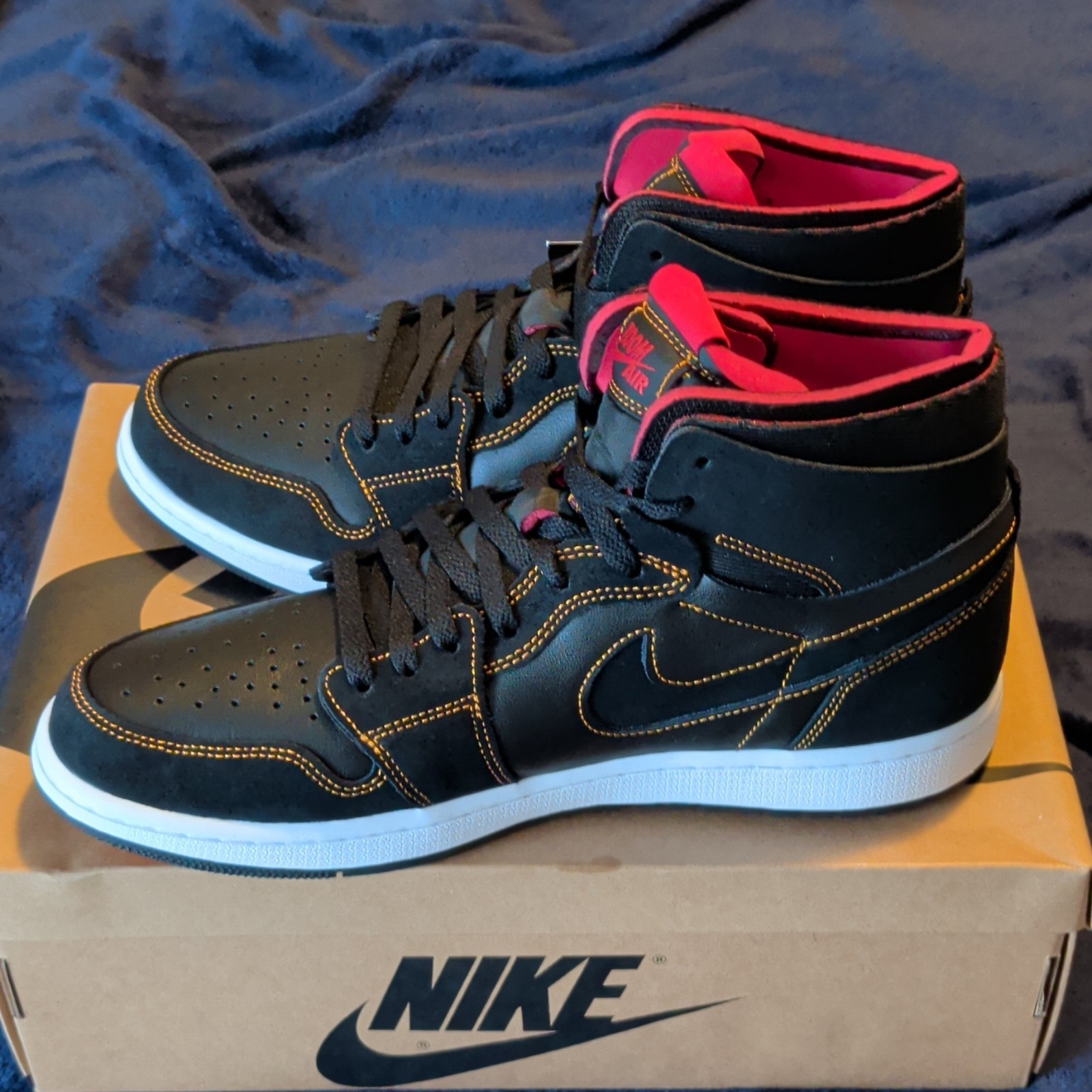 Nike Air Jordan 1 Zoom Air CMFT Mid Top Black/Chile Red/White CT0978-006 2021