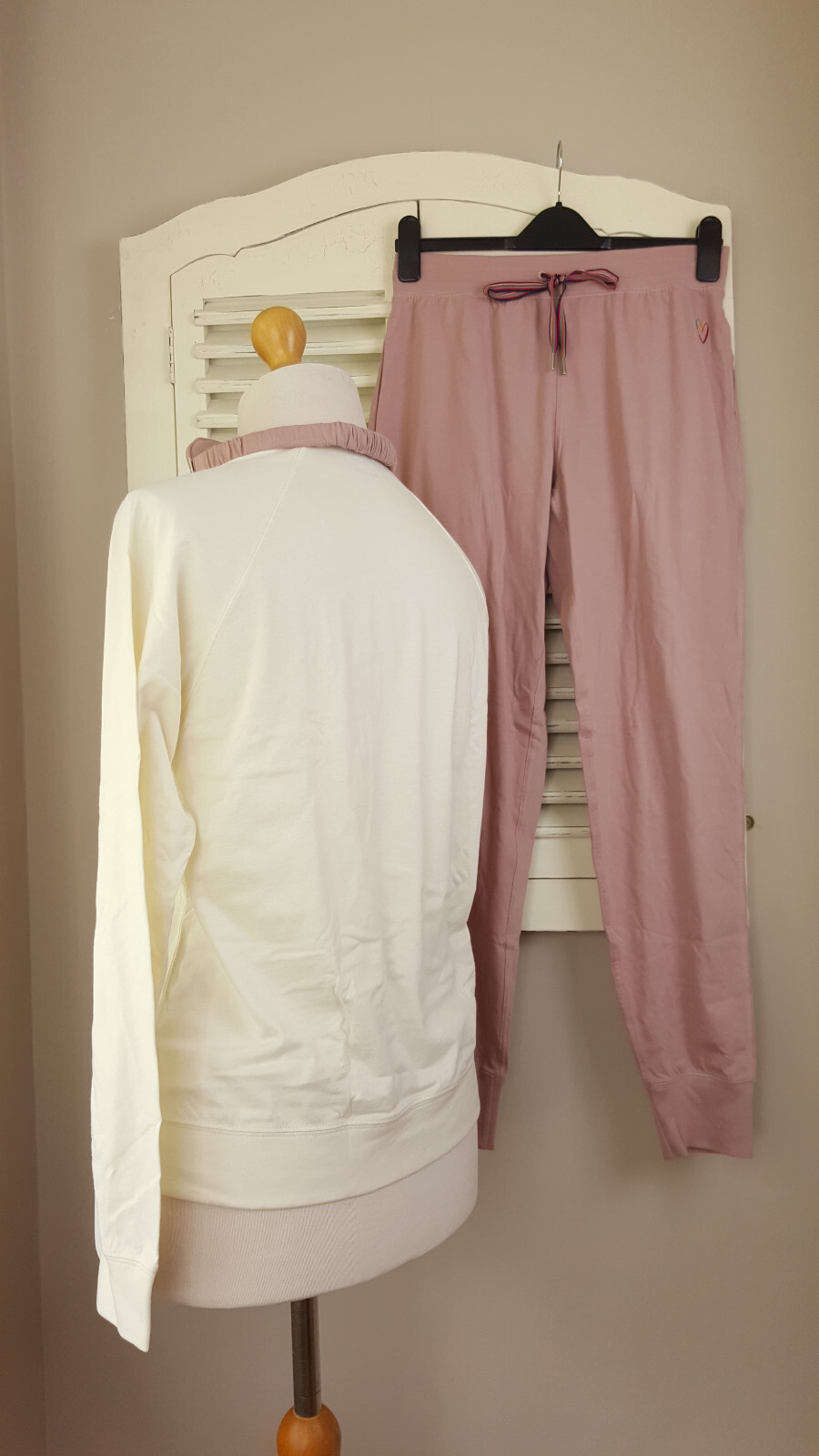 Paul Smith Women’s Pink Cotton Lounge / Pyjama Set with Eye Mask (L) RRP £175