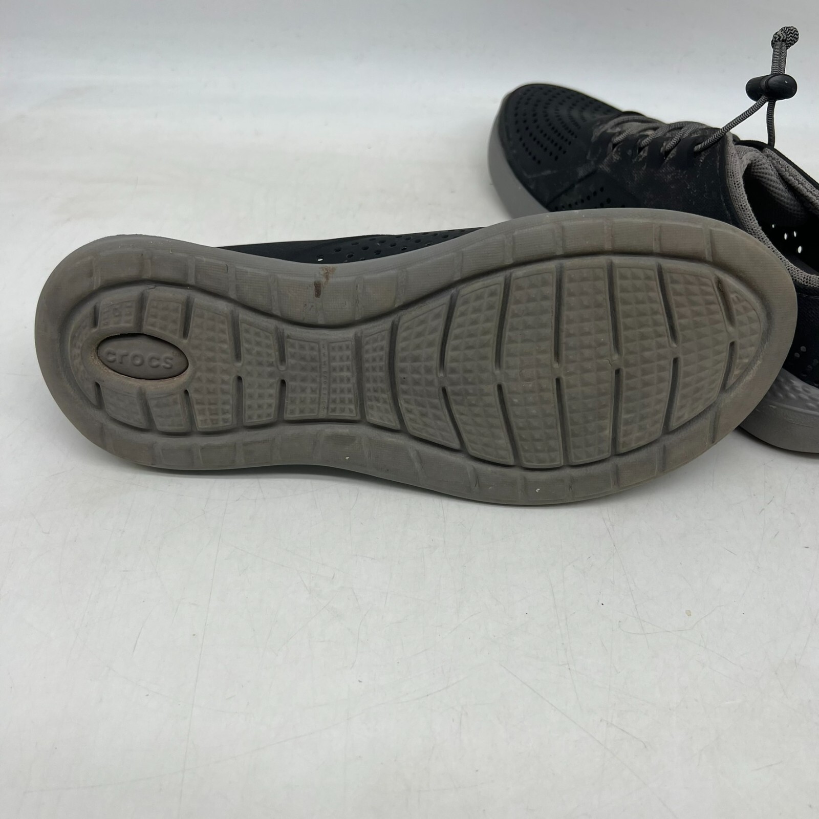 Crocs Men’s Shoes Size 9 M9 Literide Pacer Sneaker Black Lightweight Flexable