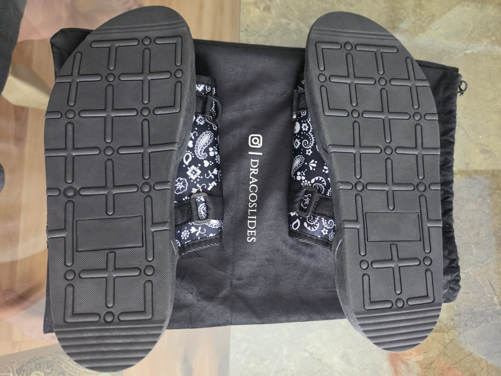 Draco Black Bandana With Buckle Slides New Never Worn Size 11/12 With Velvet Bag