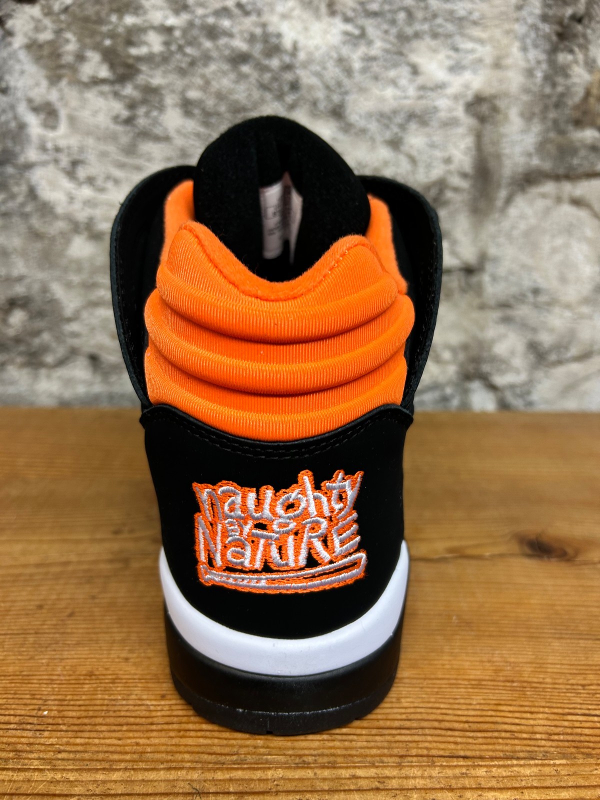 Ewing KROSS x Naughty By Nature 1EWNBN01-118 Black/Orange/White Mens New In Box