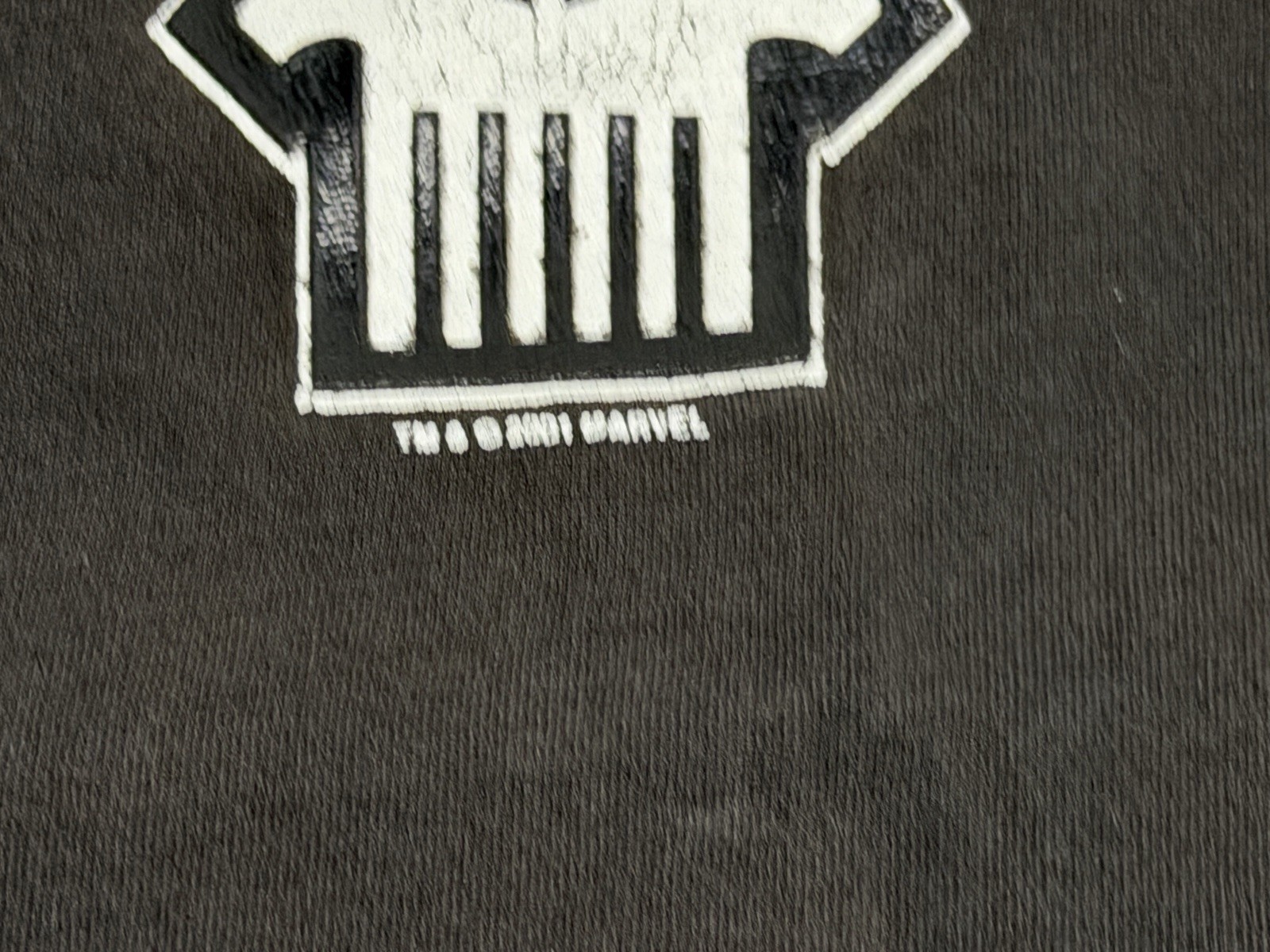 Vintage 2001 The Punisher Marvel Skull Puff Print Tee Delta Black Mens L