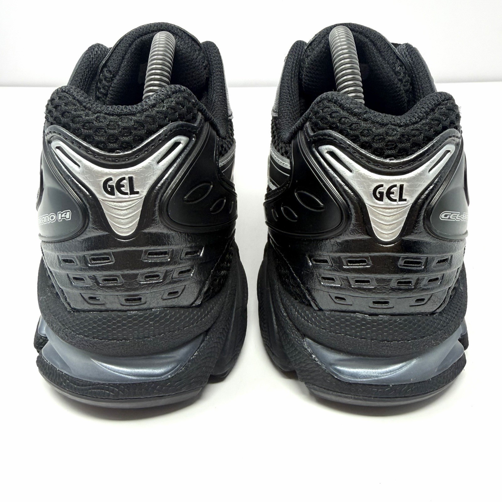 ASICS Men’s Gel Kayano 14 Running Shoes Sz 9 Black Pure Silver 1201A019-006 EUC