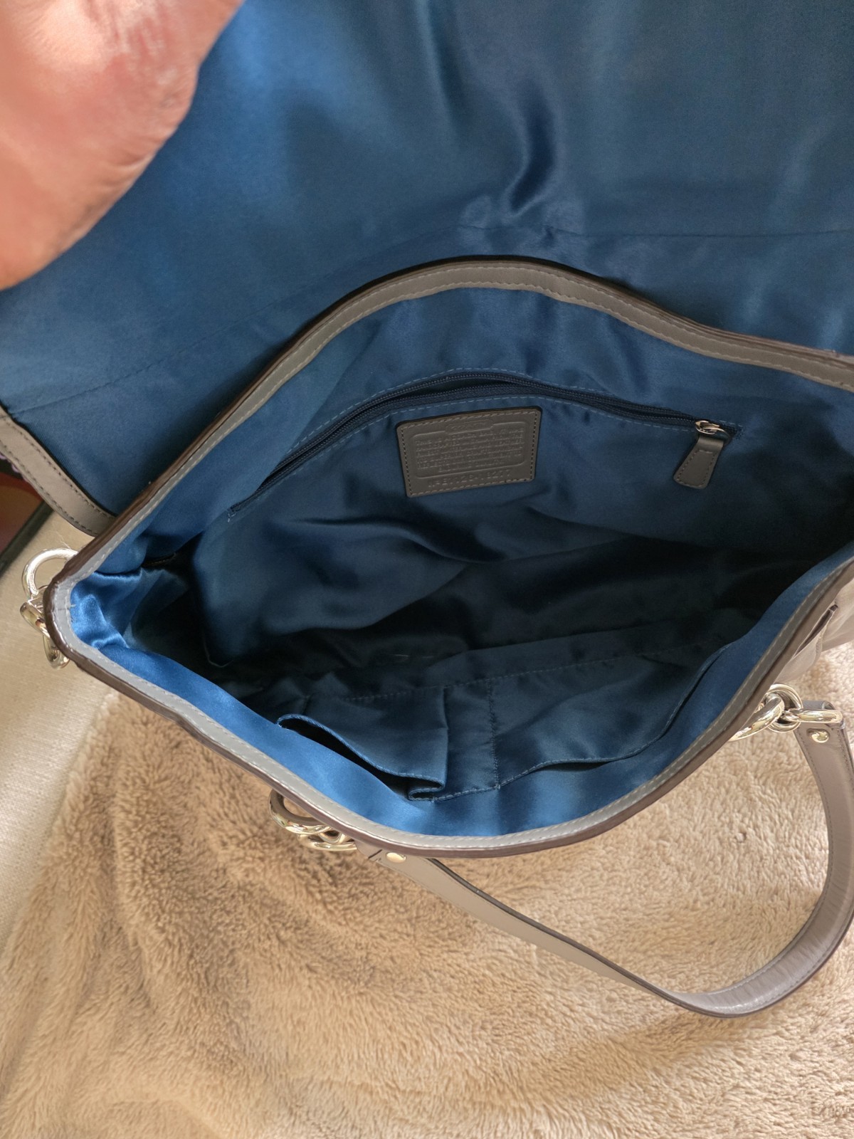 Coach Poppy Kristin E1126-18277 Gray Soft Butter Leather Shoulder Handbag