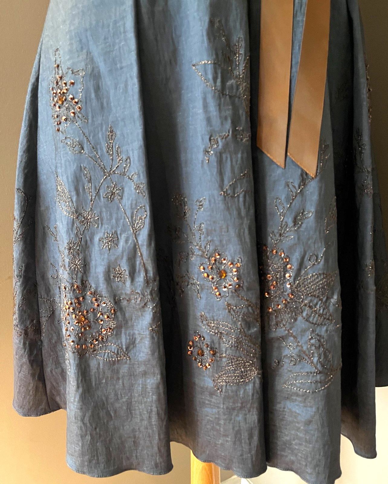 OC by Oleg Cassini-Blue w/ Sparkly Copper Embroidery-Cocktail Dress-Size 4.