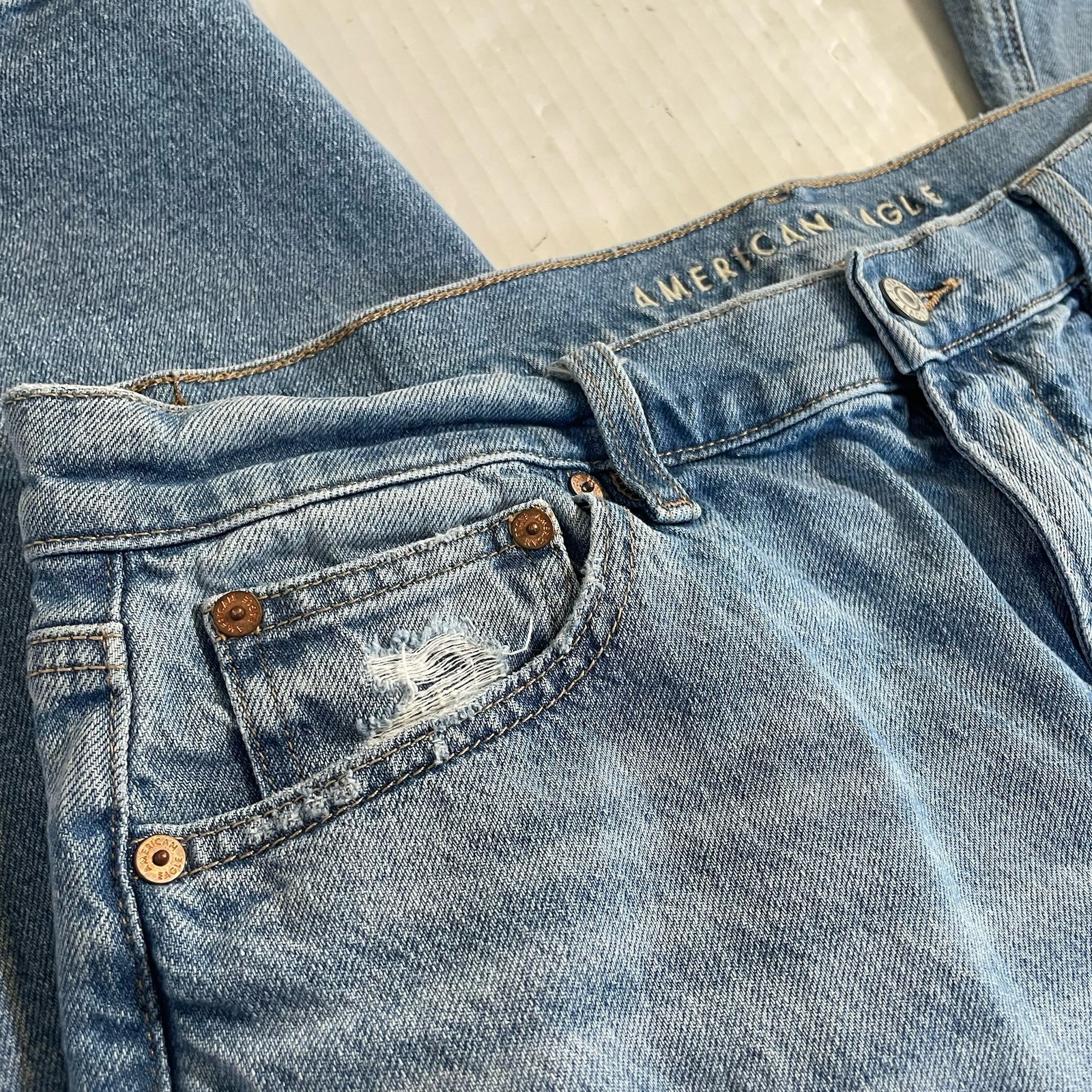 American Eagle Strigid Jeans Sz 10 Stovepipe Denim Jeans Medium Indigo