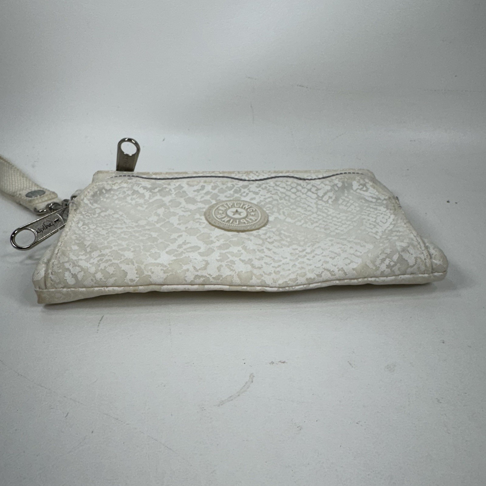 Kipling White & Gray Snakeskin Print Canvas Zipper Wristlet Pouch Front Pocket