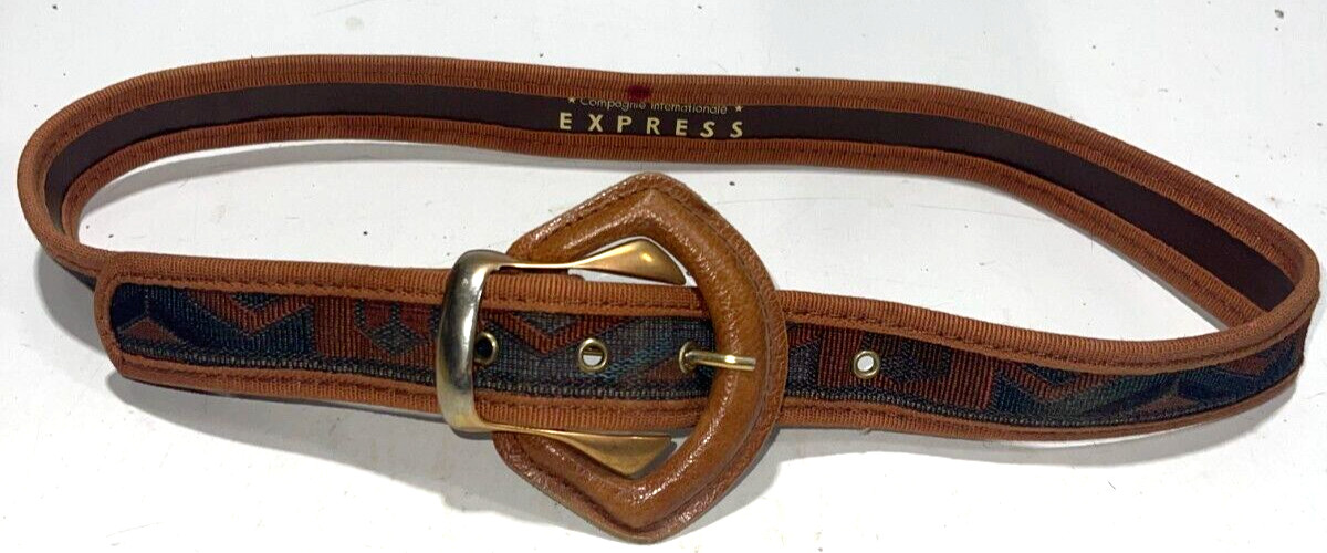 Compagnie Int’l Express Belt 3.25″ Fashion Buckle Sz Medium 1.25″ Wide