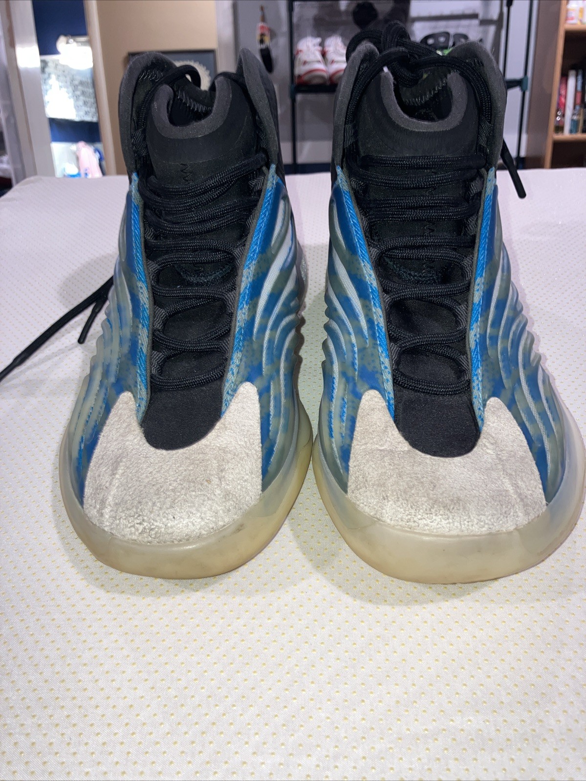 Adidas Yeezy Quantum Frozen Blue Size 8