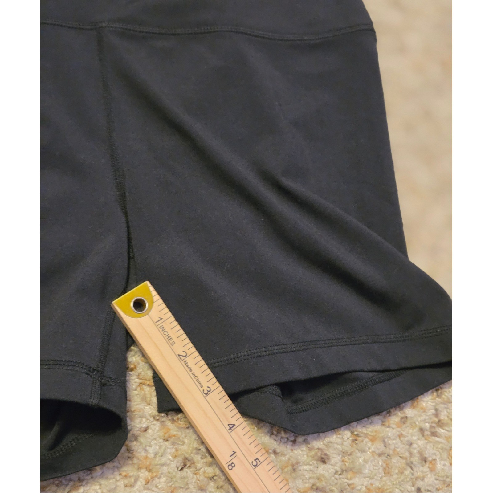Yogalicious Lux Everyday 5″ Super Hi Rise Shorts Women’s Size Large Black