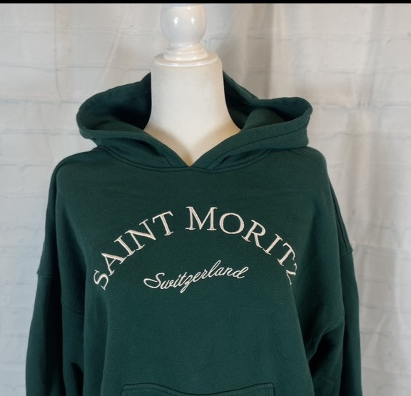 Saint Moritz Switzerland Emerald Green Pullover Hoodie Adult Size L H&M Divided