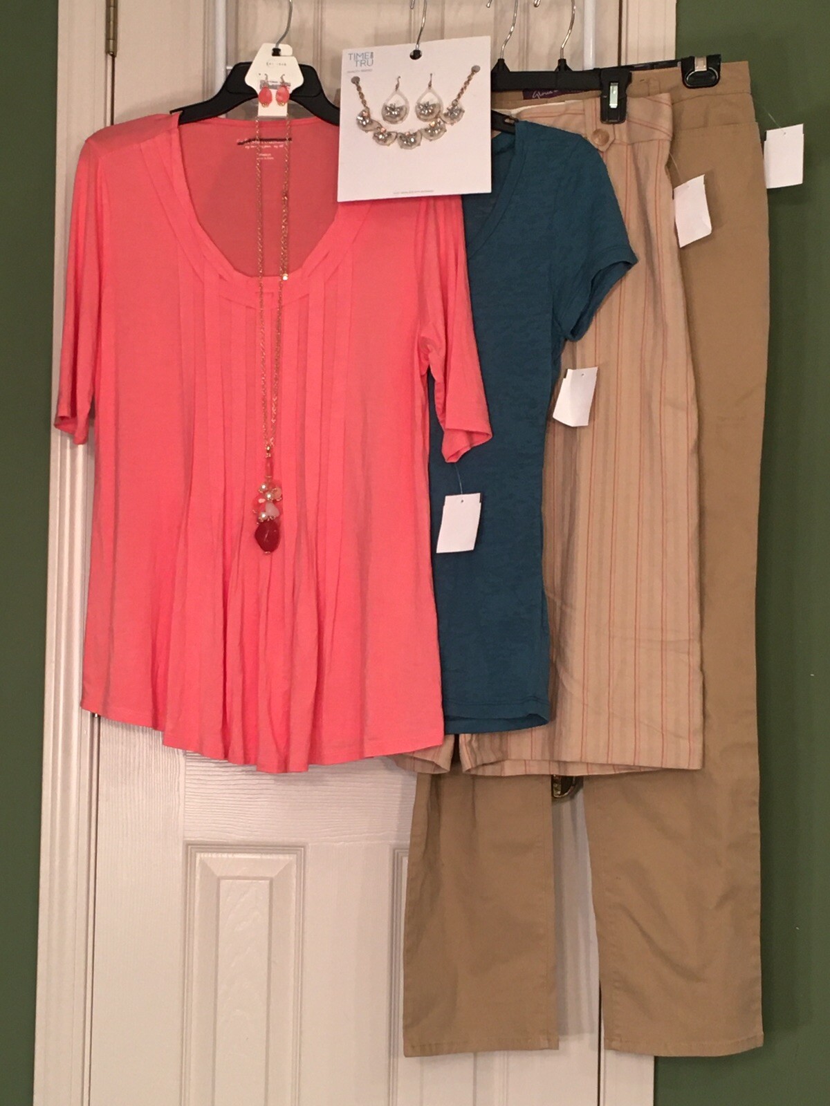 New Sz Med Soft Surround Maurices Tops 10 Gloria V Jeans Worthing Capris Jewelry