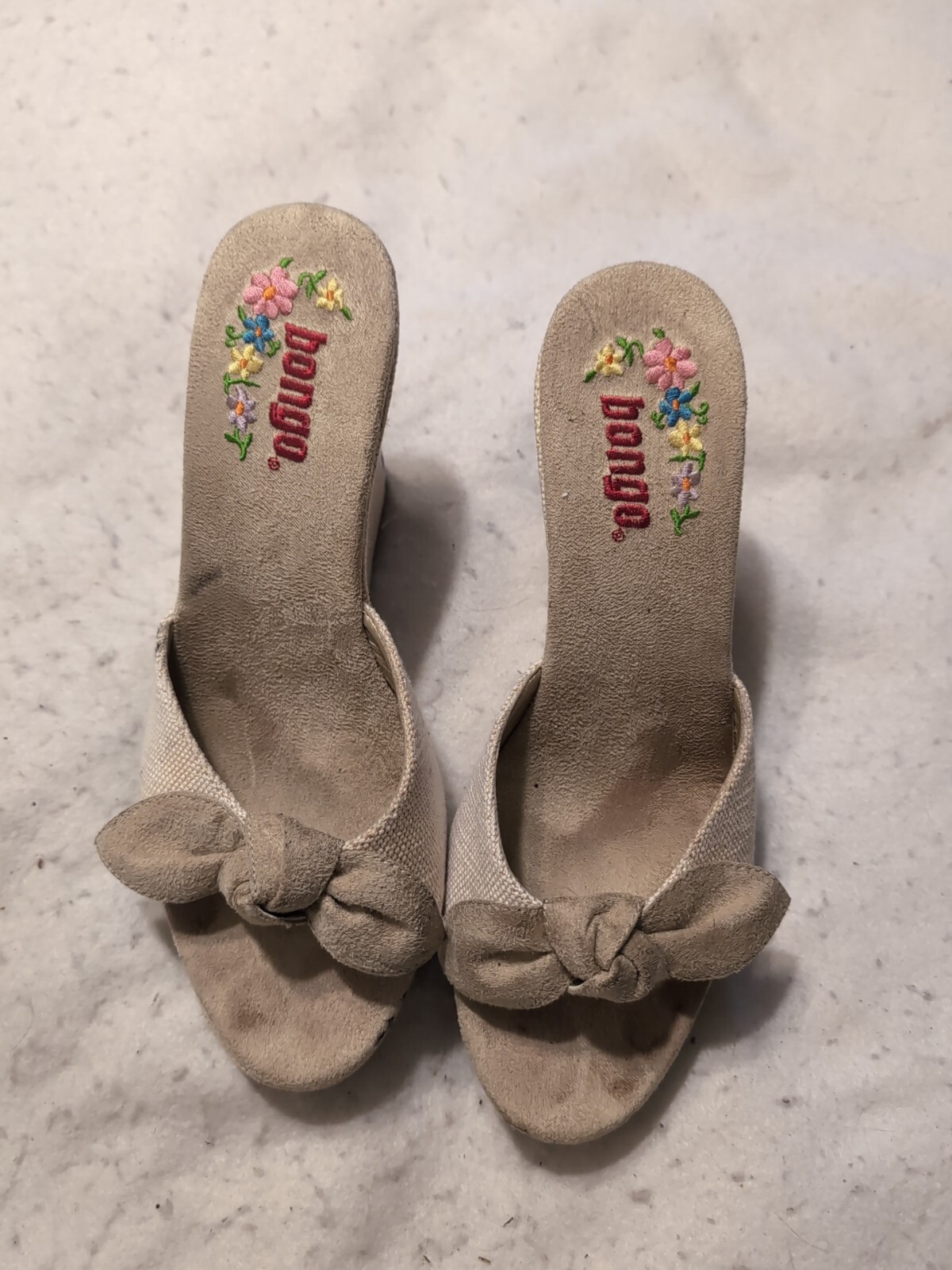 Bongo Vintage Y2K Embroidered Floral Platform Wedge Sandals Size 9