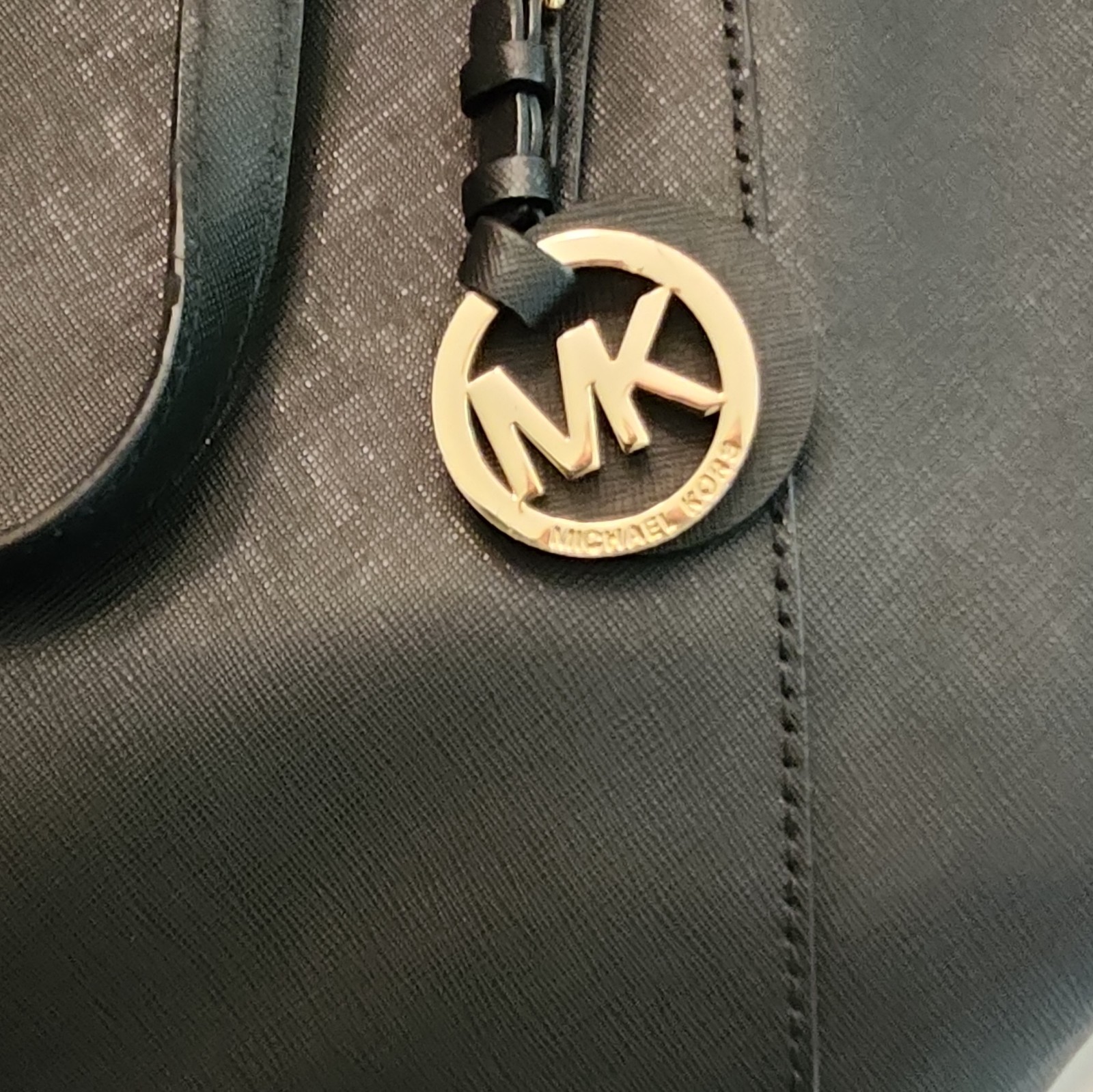 Michael Kors Women’s Black Tote Zip Top Gold Hardware MK Charm, Lined Pockets