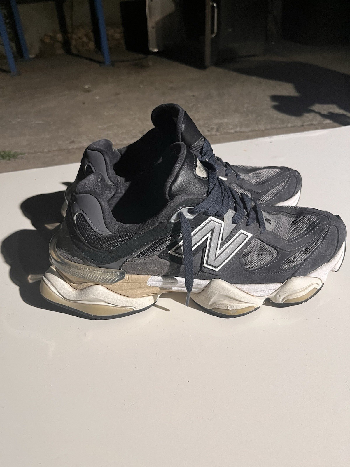 New Balance 9060 U9060BLC Black Phantom Magnet Suede Men’s Sneaker Pre-Owned