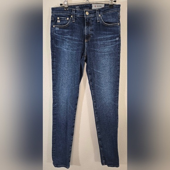 AG Prima Cigarette Leg Light Distressing Classic Preppy Festival, size 27R