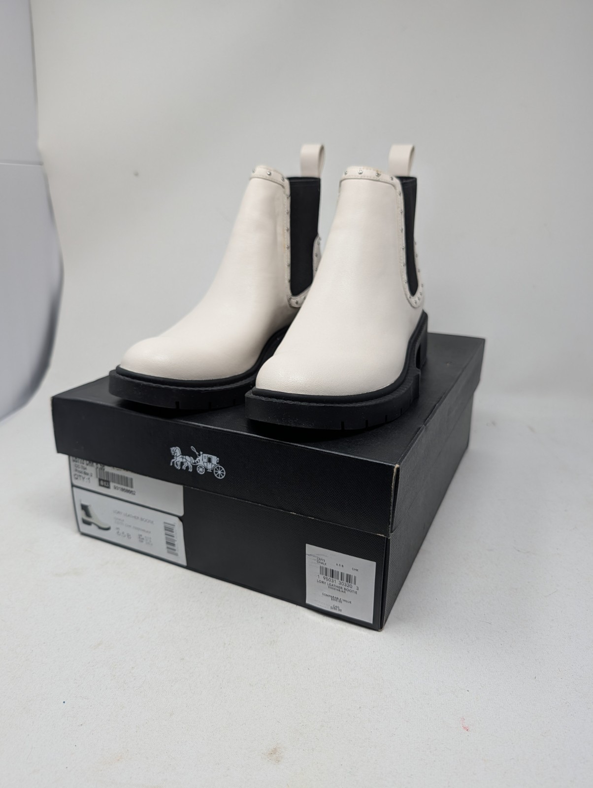 NIB Women’s COACH Lory Leather Bootie Slip-on Chalk Color Size 6.5B
