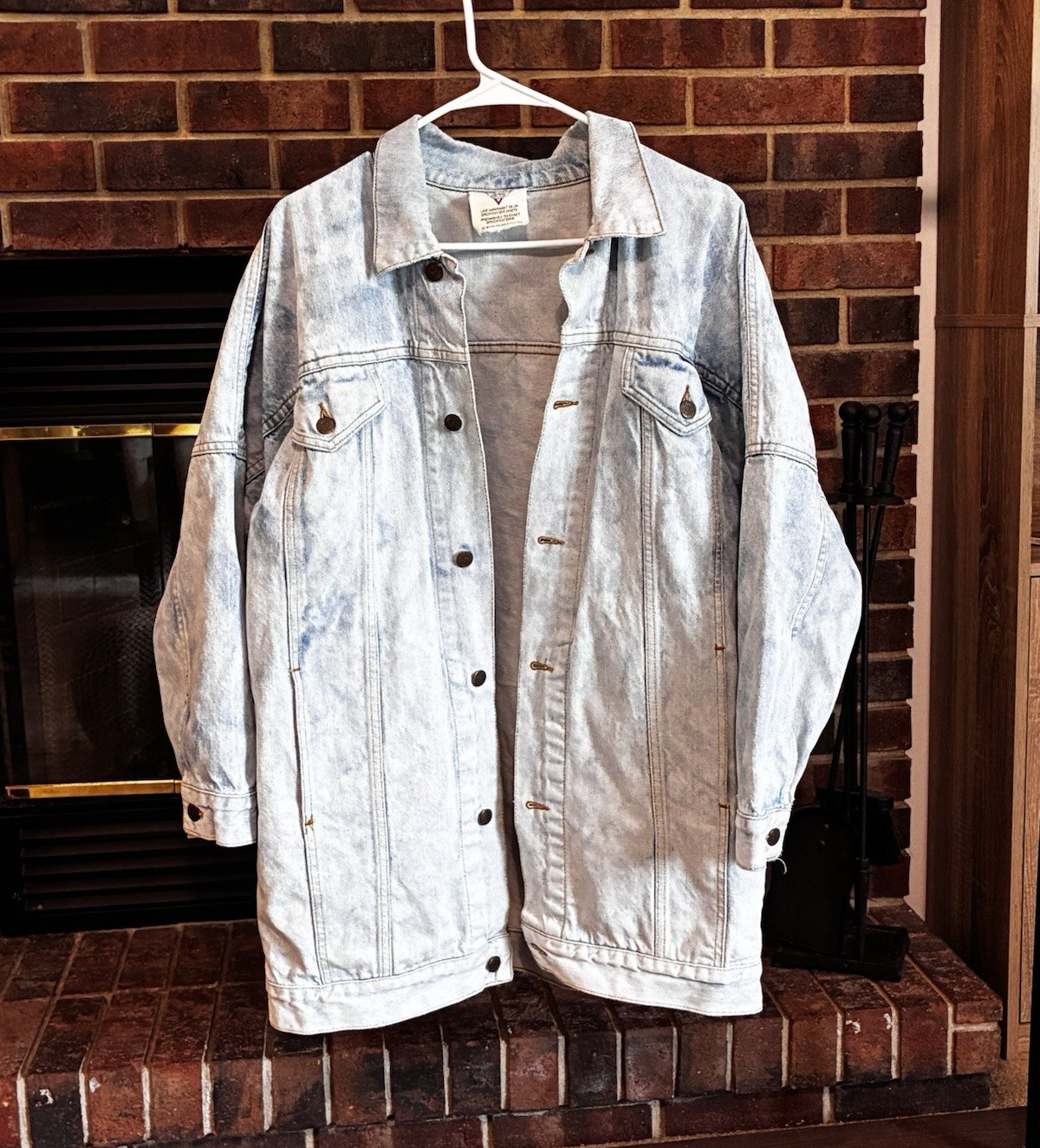 Limited Express Womens L Blue Light Wash Oversized Denim Jacket Pockets 90s